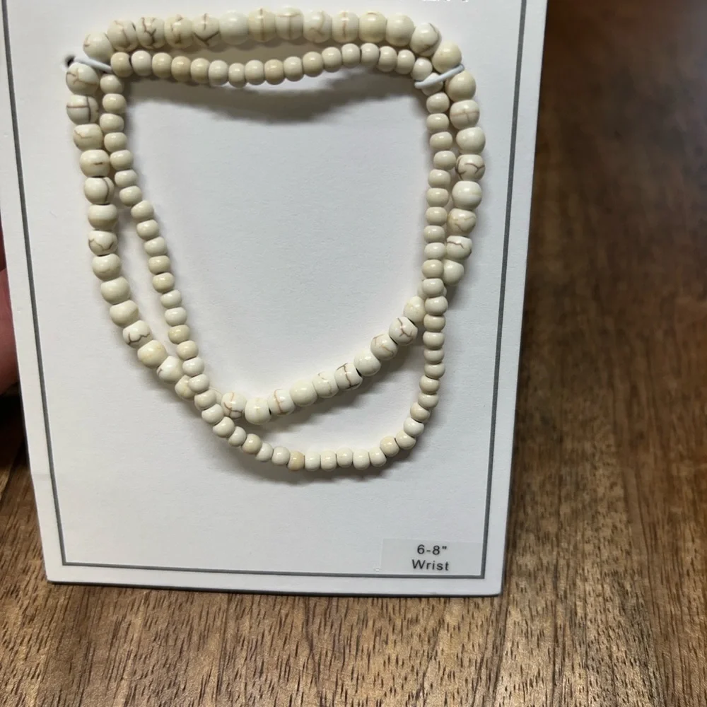 New Sterling forever women’s bracelet stretchy white beads two layered bracelet